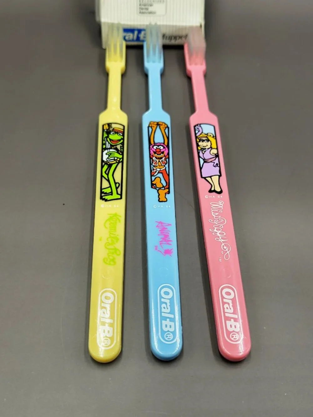 Muppets Oral B Childs Toothbrush Lot Kermit Animal Miss Piggy Vintage 1989